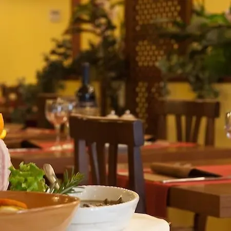 Hotel Ristorante Tre Leoni
